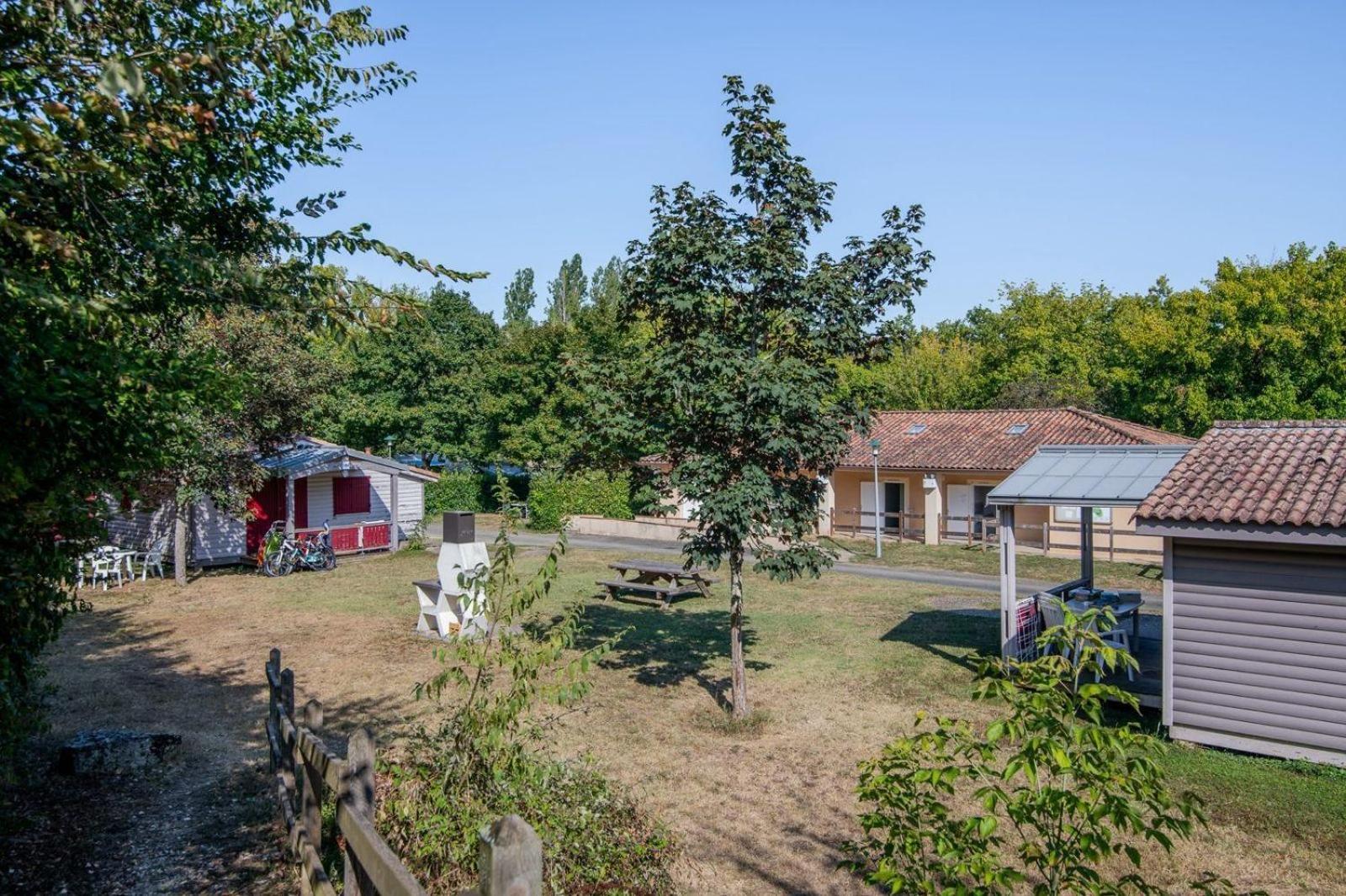 Camping Onlycamp L'Argente Condom Luaran gambar